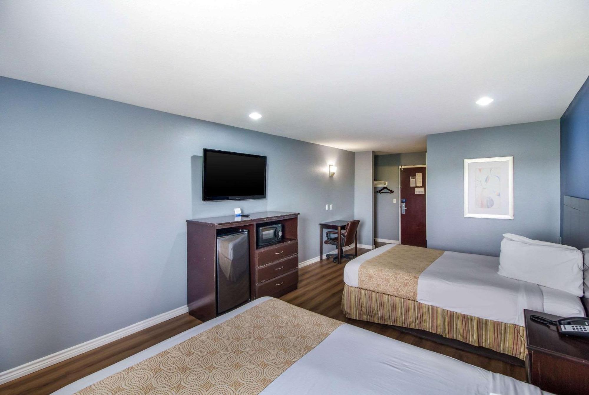 Rodeway Inn & Suites Port Arthur - Groves Eksteriør bilde