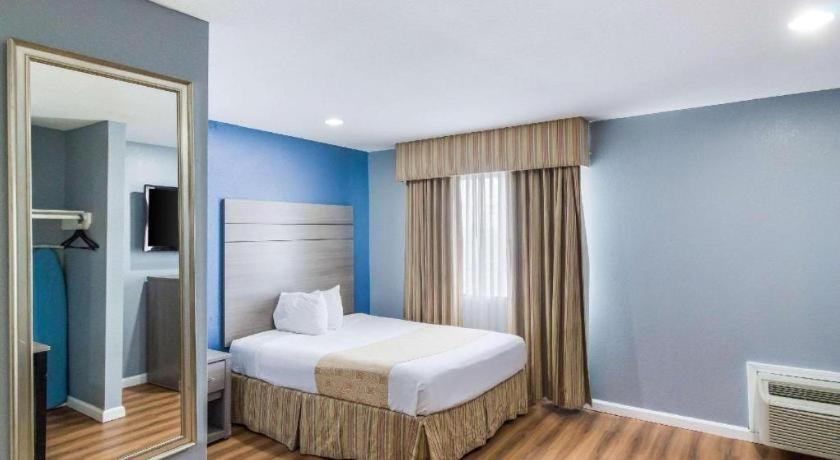 Rodeway Inn & Suites Port Arthur - Groves Eksteriør bilde